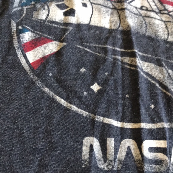 OLD Navy-USA-space shuttle- NASA-T-shirt-M - Picture 4 of 8